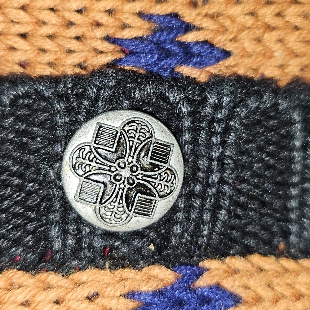 Ruff Hewn Button Down Sweater - Picture 4 of 12
